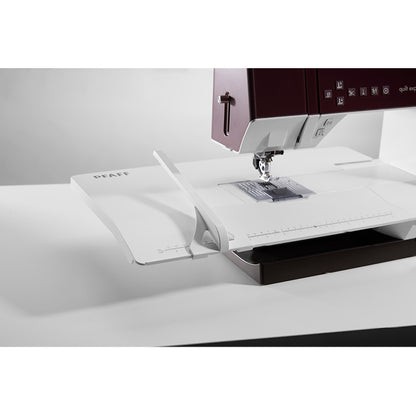 PFAFF quilt expression™ 725 sewing and quilting machine