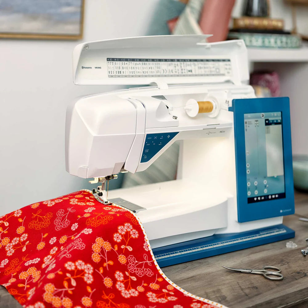 HUSQVARNA VIKING DESIGNER SAPPHIRE 85 Sewing & Embroidery Machine